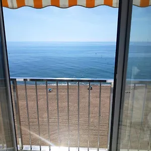 Beach Palace Apartamento Primera Linea De Mar Platja d'Aro (Playa de Aro)