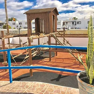 https://apartamento-aguazul-puerto-del-carmen.puertodelcarmen-hotels.org