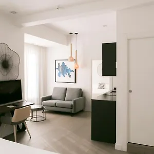 https://apartamentos-teatro-romano.hotelsinnerja.org